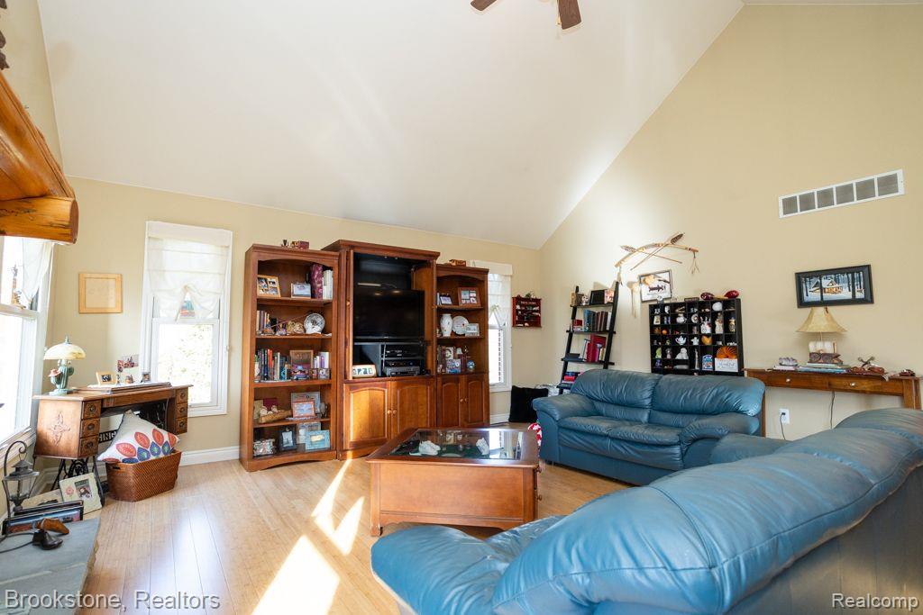 8786 COUNTRY MANOR Drive, Bruce, MI 48065 — Photo 15