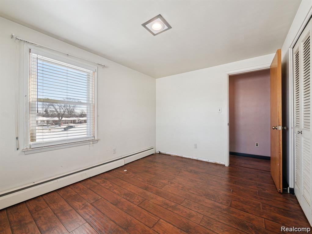 664 BUCKINGHAM Avenue, Lincoln Park, MI 48146 — Photo 23