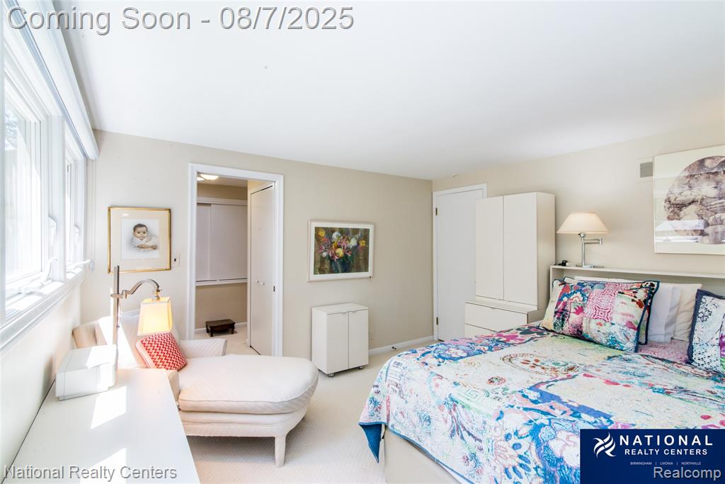 4933 Malibu Drive, Bloomfield Hills, MI 48302 — Photo 50