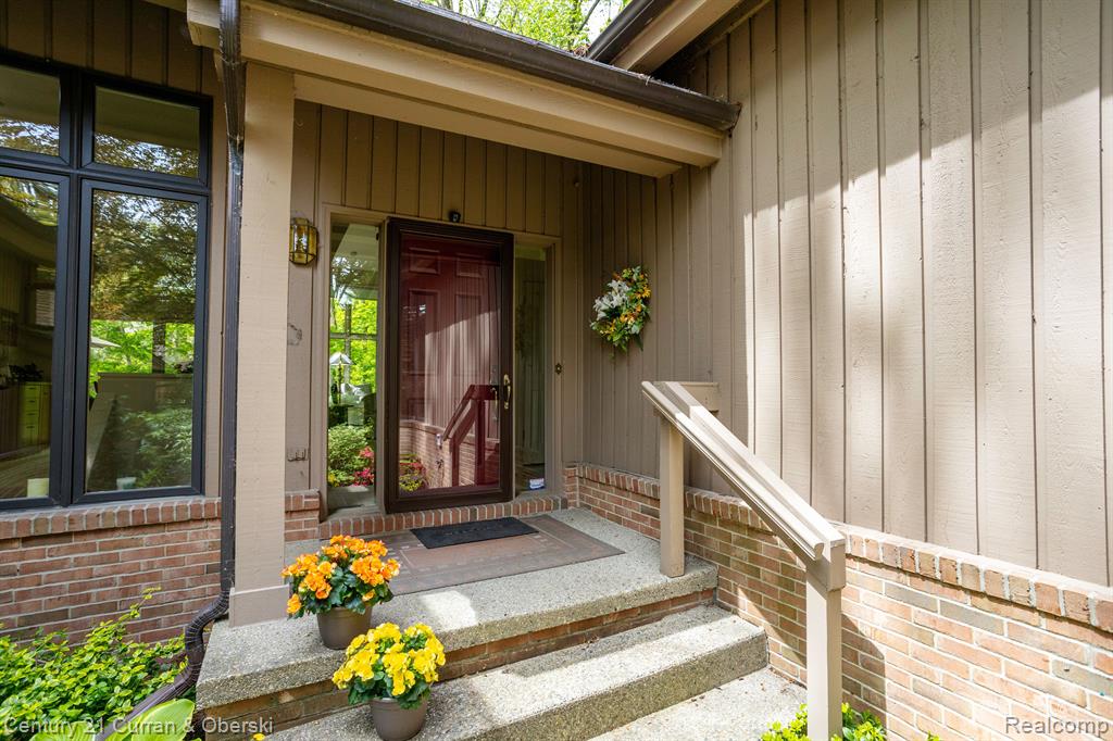 46515 Arboretum Circle, Plymouth, MI 48170 — Photo 4