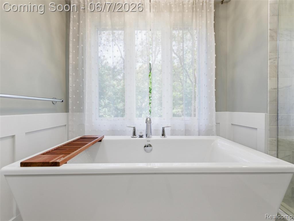 202 Nakomis Trail, Lake Orion, MI 48362 — Photo 55