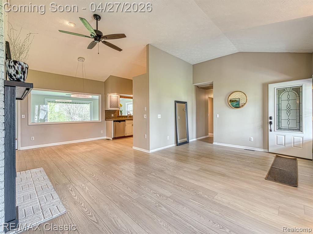 428 E Shore Drive, Whitmore Lake, MI 48189 — Photo 7