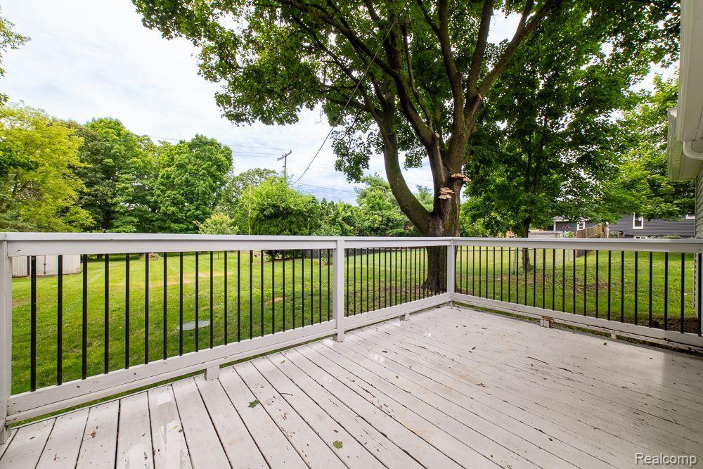 335 N CHURCH Street, Ortonville, MI 48462 — Photo 34