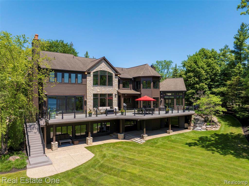 7689 Deerhill Drive, Independence, MI — Photo 5