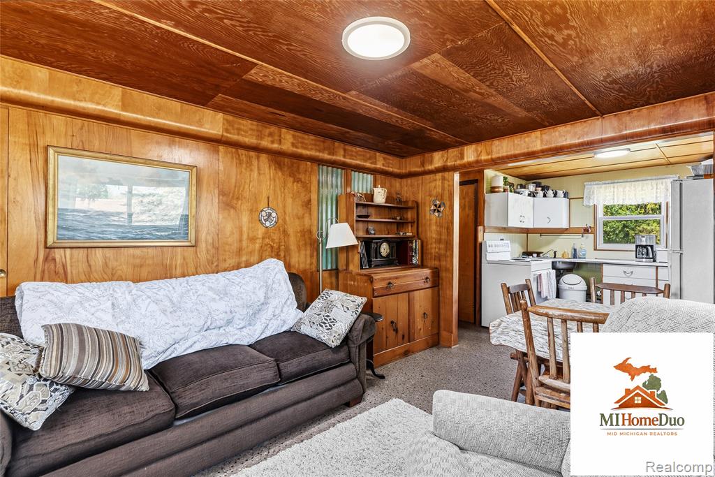 1947 Strait Tow Boulevard, Crystal, MI 48818 — Photo 56