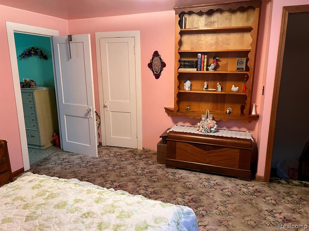 8040 Third, Avoca, MI 48006 — Photo 24