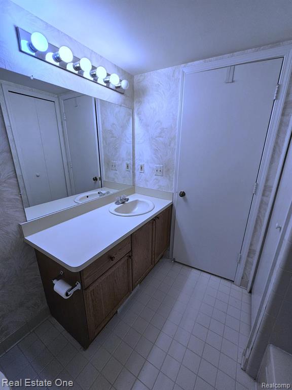 748 S Milford Road, Milford, MI 48381 — Photo 26