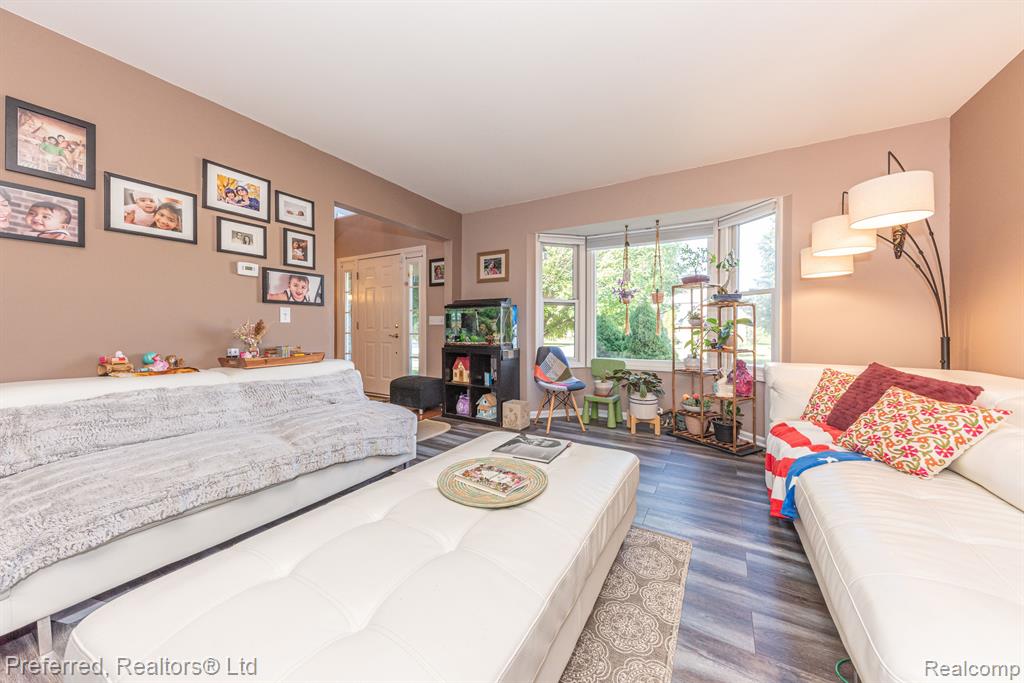 3104 SPRING HOLLOW, Ann Arbor, MI 48105 — Photo 18