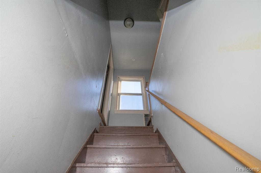 19140 ALGONAC Street, Detroit, MI 48234 — Photo 10