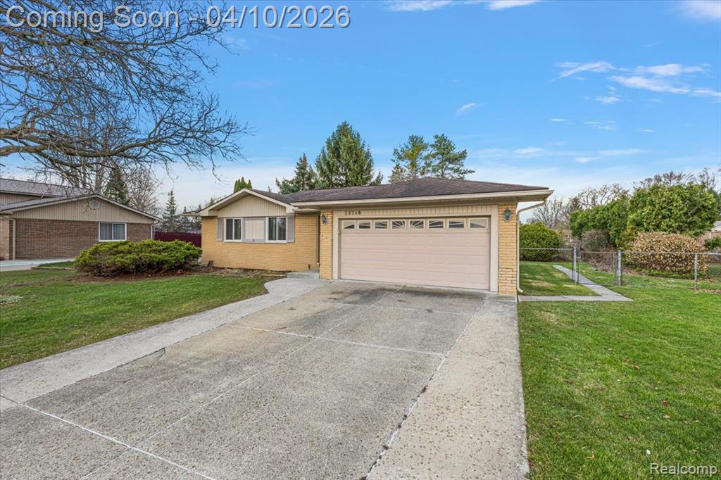 19246 Todd Drive, Clinton Twp, MI 48038 — Photo 3