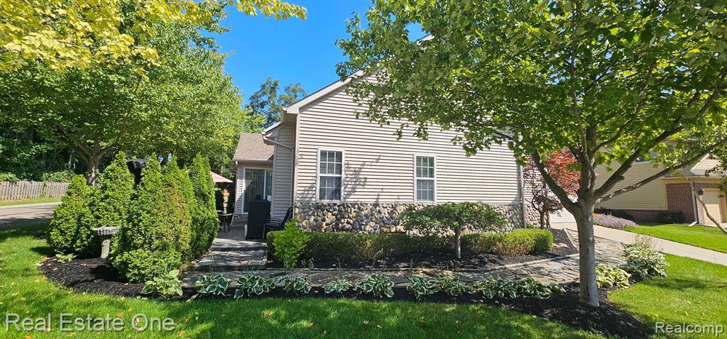 791 Milford Glen Court, Milford, MI 48381 — Photo 39