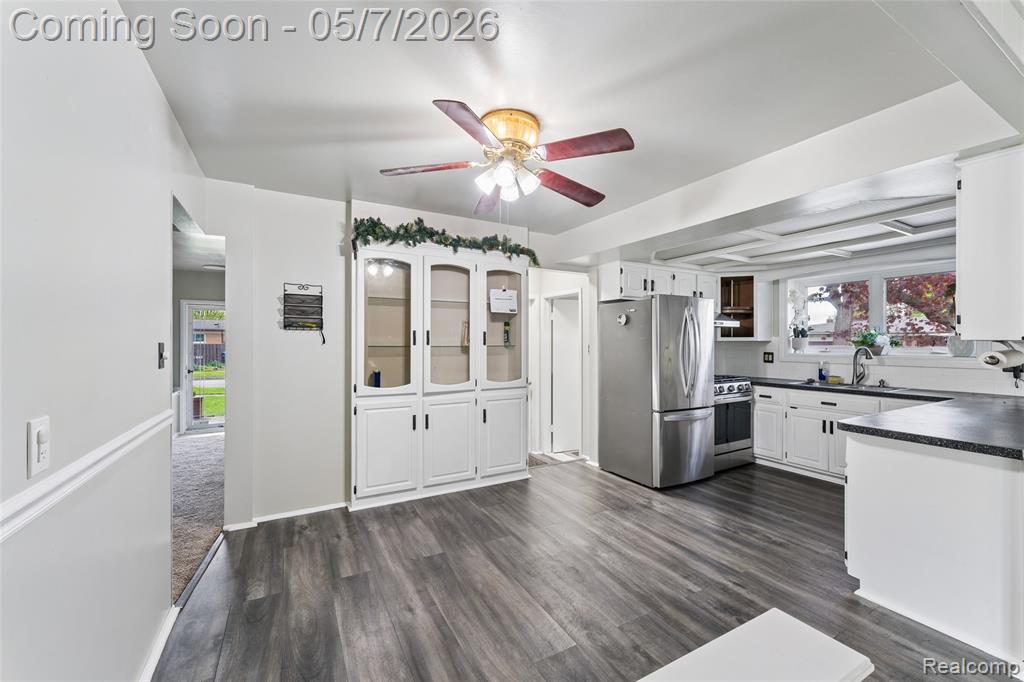 14053 April Lane, Warren, MI 48088 — Photo 19