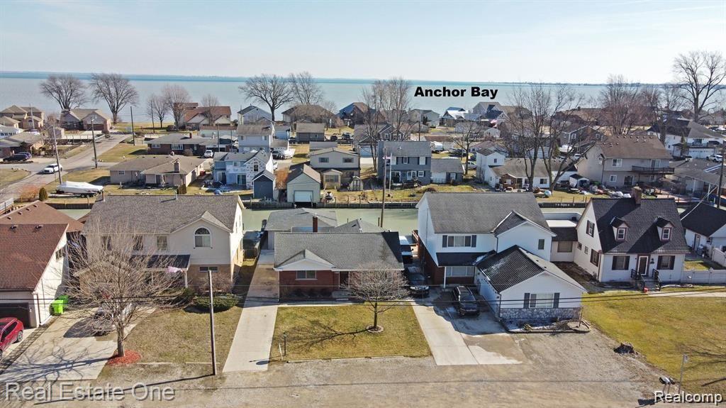45752 JEFFERSON Avenue, Chesterfield, MI 48047 — Photo 3