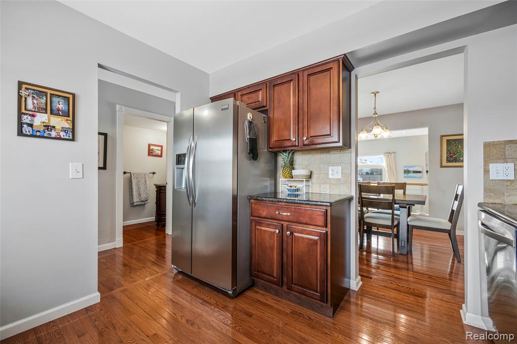 19347 Andover Court, Northville, MI 48167 — Photo 5