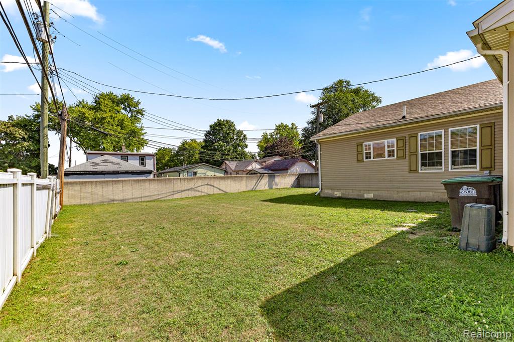 5835 Weddel Street, Taylor, MI — Photo 28