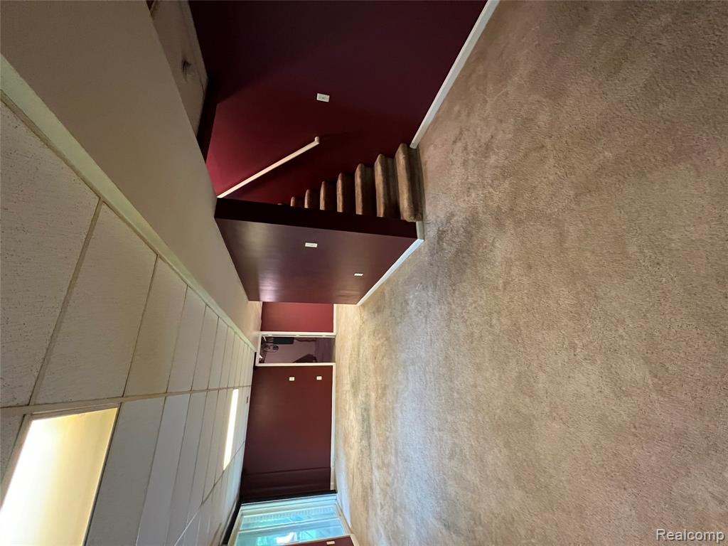 45475 Irvine Drive, Novi, MI — Photo 28