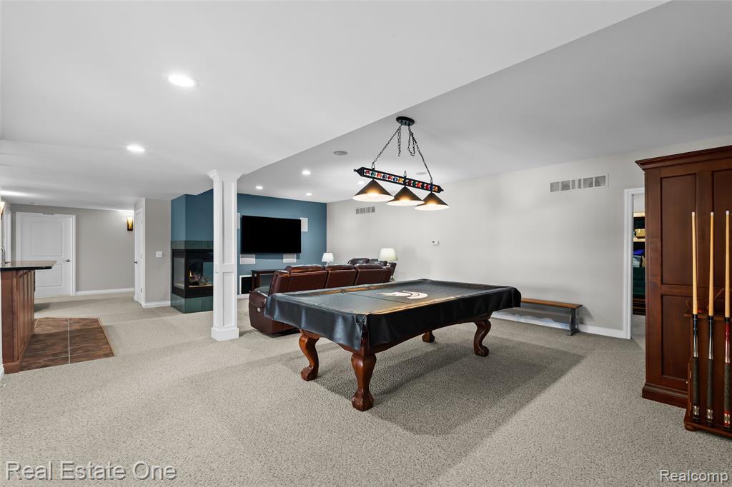 9032 Palmers Way Drive, Fenton, MI 48430 — Photo 28
