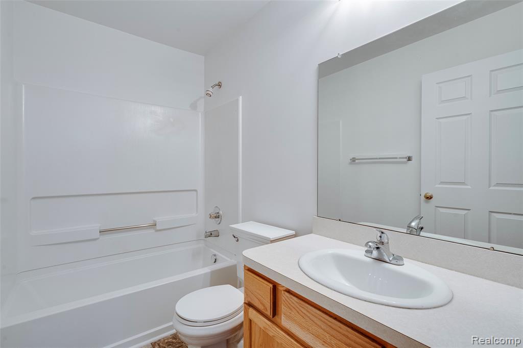 4154 Strathmore Lane, Canton, MI 48188 — Photo 39
