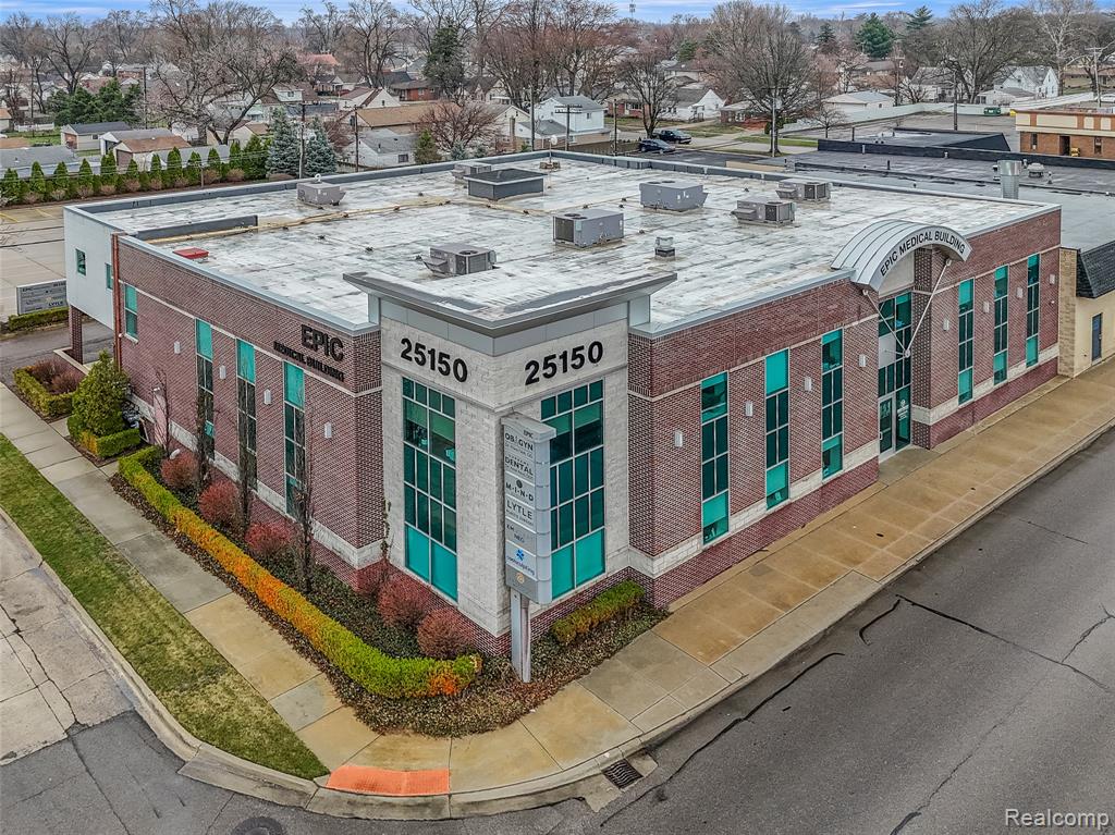 25150 Ford Road, Dearborn Heights, MI 48127
