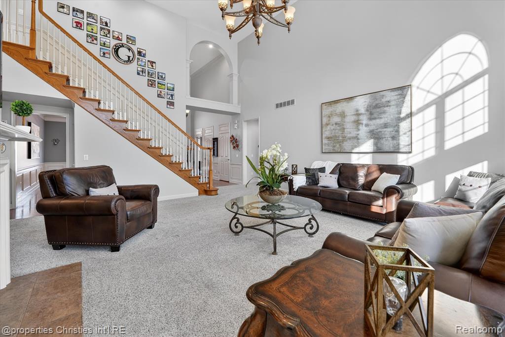 16224 Oak Forest Court W, Northville, MI 48168 — Photo 9