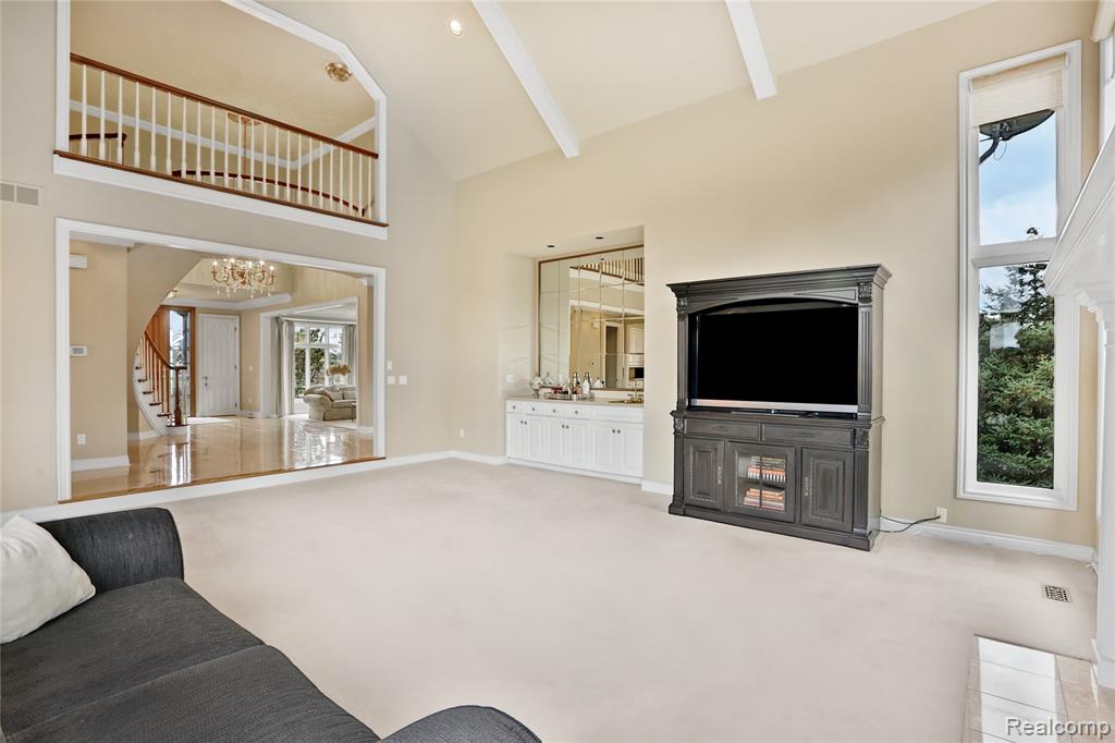 5826 Murfield Drive, Rochester, MI 48306 — Photo 21