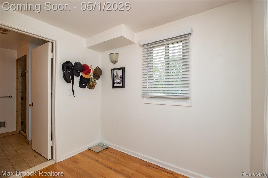 2275 Park Ridge Drive, Bloomfield Hills, MI 48304 — Photo 45