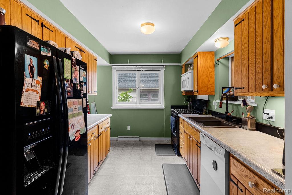 3873 State Street, Bridgeport, MI 48722 — Photo 13