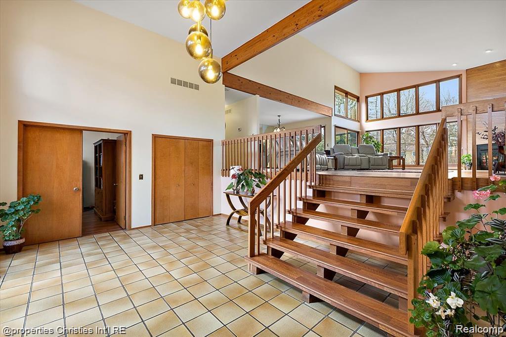 4566 Walden Drive, Bloomfield Hills, MI 48301 — Photo 7