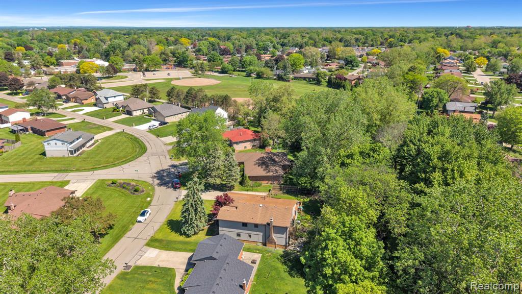18823 Millar Road, Clinton Twp, MI 48036 — Photo 6