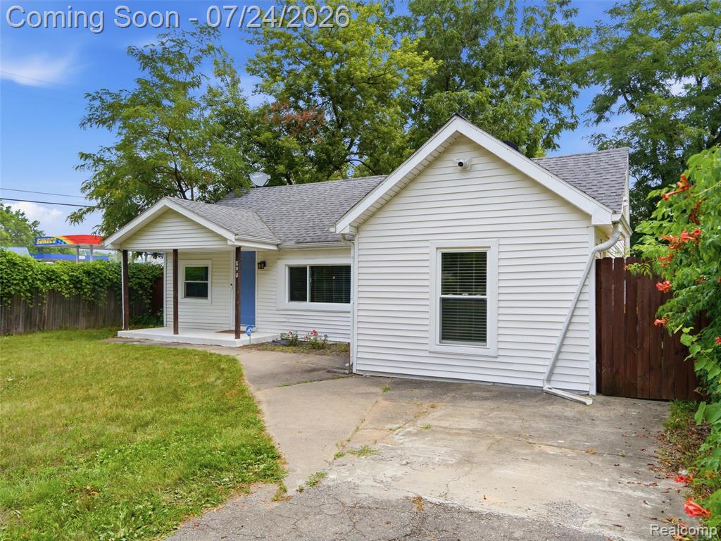 890 E Grand Boulevard, Ypsilanti, MI 48198 — Photo 3