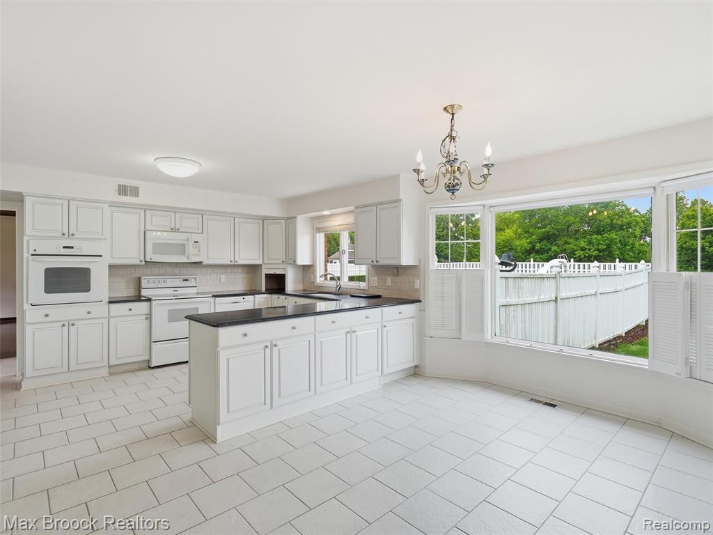 68163 Frampton Drive, Washington, MI 48095 — Photo 17