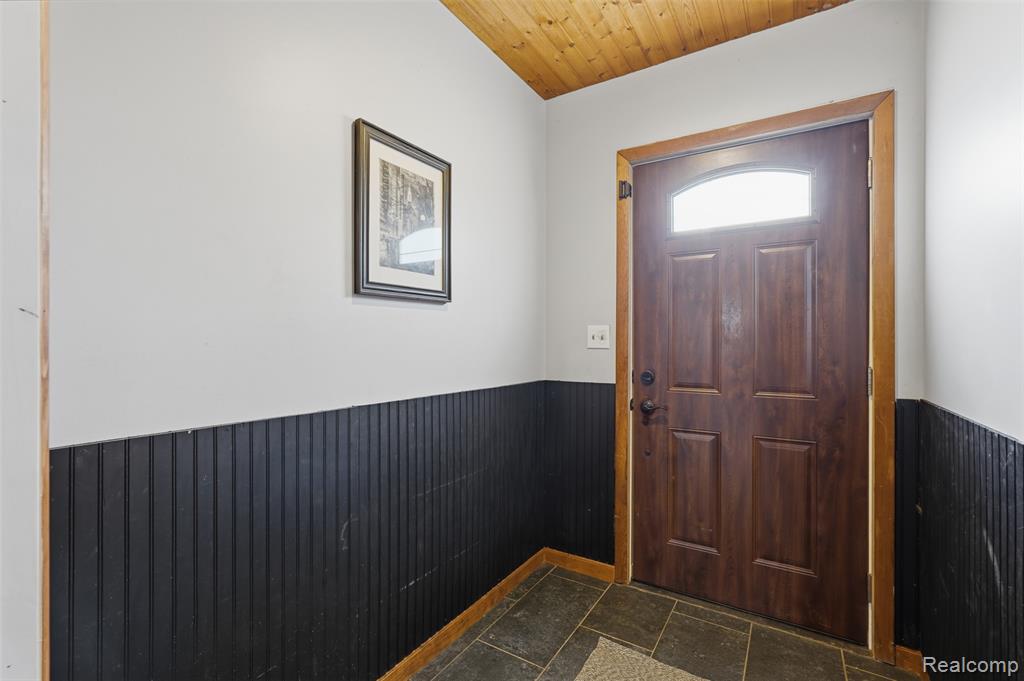 2929 Acorn Lane, Howell, MI 48843 — Photo 4