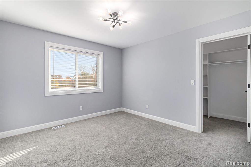 14270 Wright Drive, Linden, MI 48451 — Photo 23