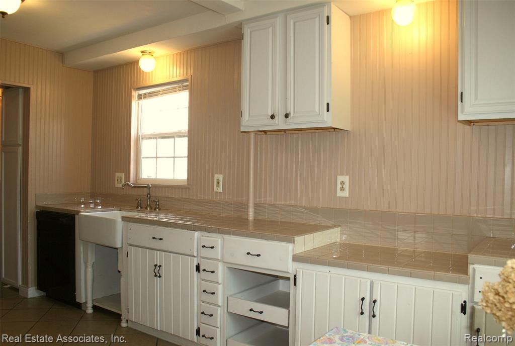 4220 Howard Street, Lincoln Park, MI 48146 — Photo 5