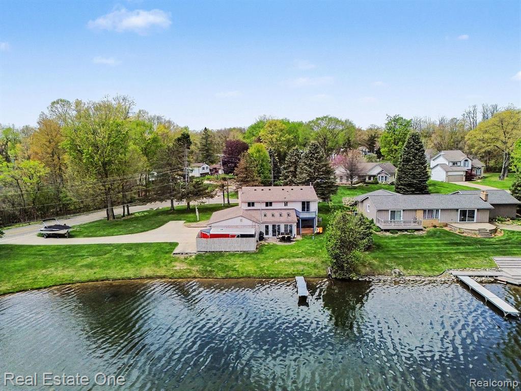 899 Rachelle Street, White Lake, MI — Photo 3