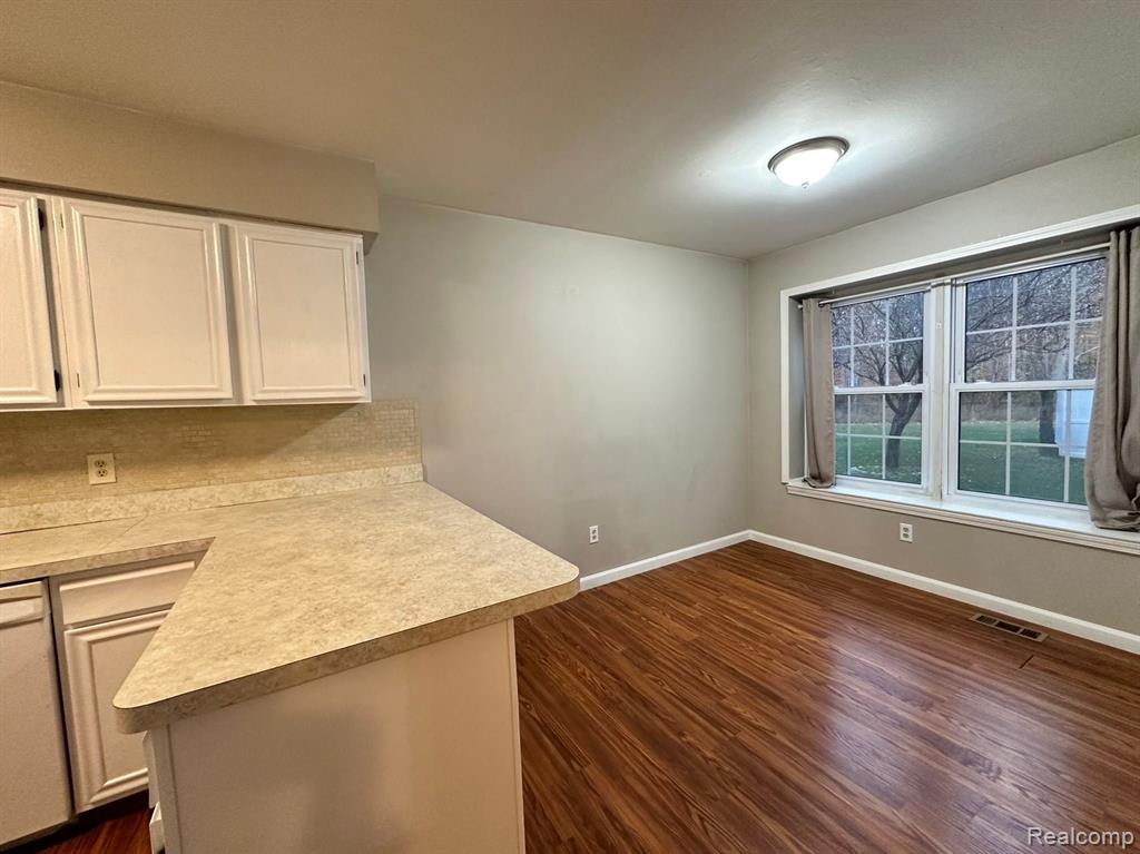 41778 BROQUET Drive, Northville, MI 48167 — Photo 6