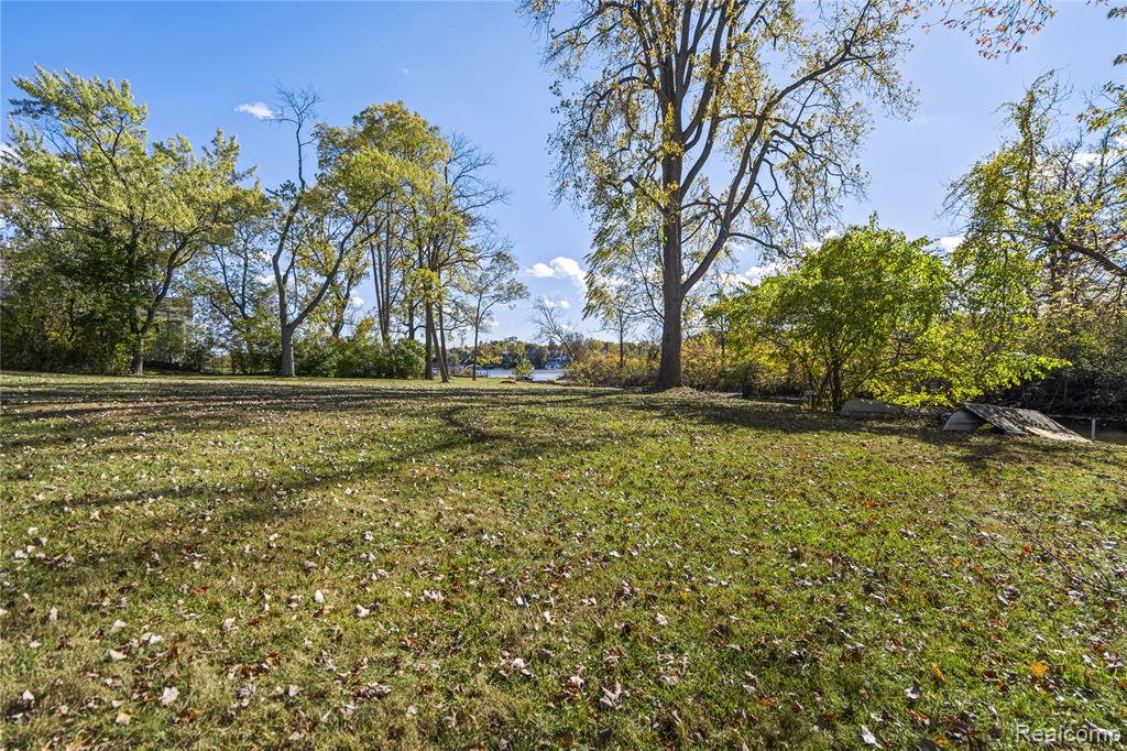6675 Langtoft Street, West Bloomfield, MI 48324 — Photo 44