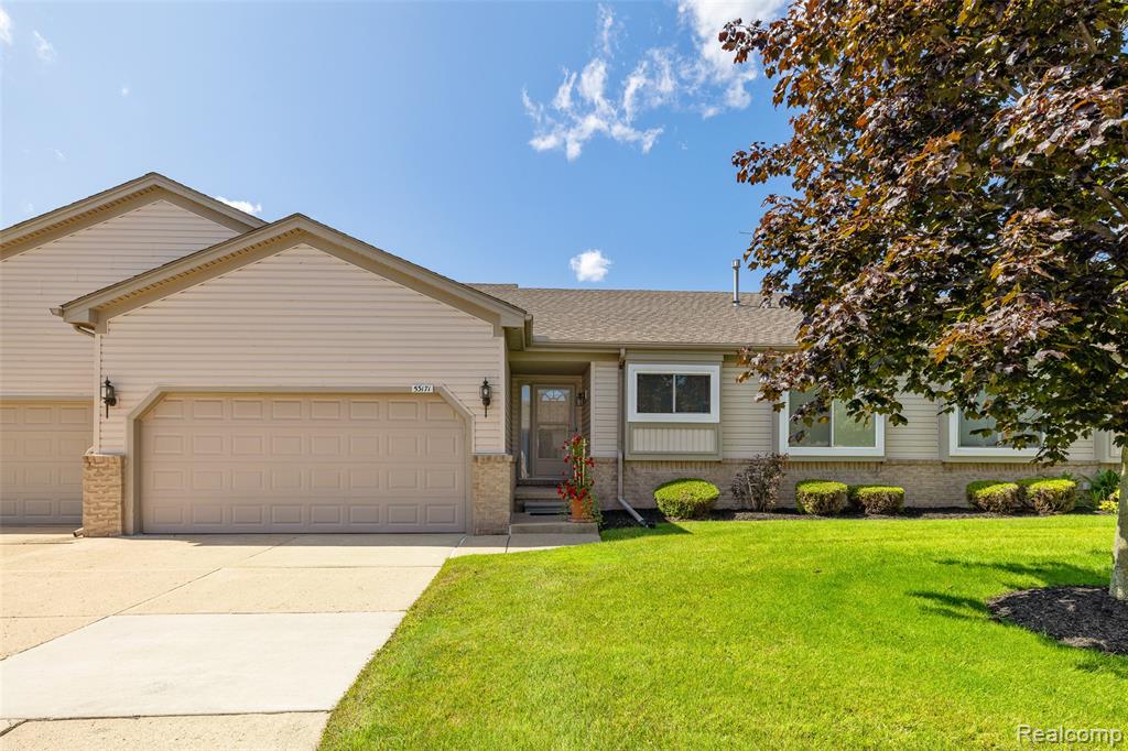 53171 Pineridge Drive, Chesterfield, MI — front exterior