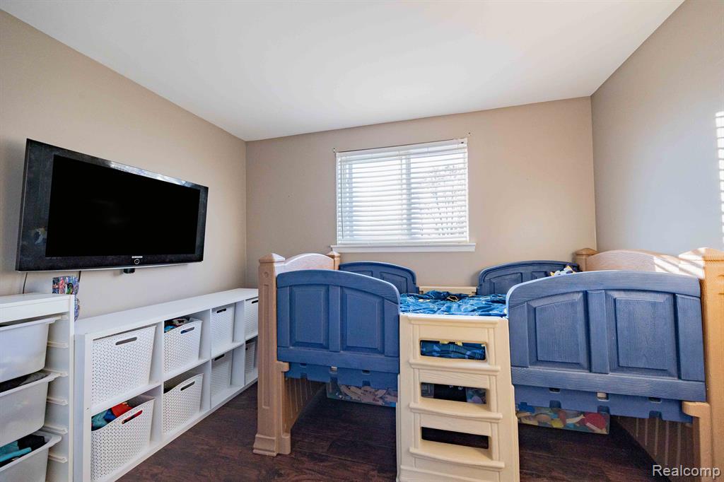 8364 ALTON Street, Canton, MI 48187 — Photo 18