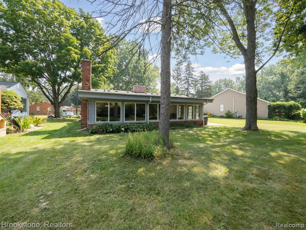 771 Gertrude Road, Waterford, MI 48328 — Photo 40