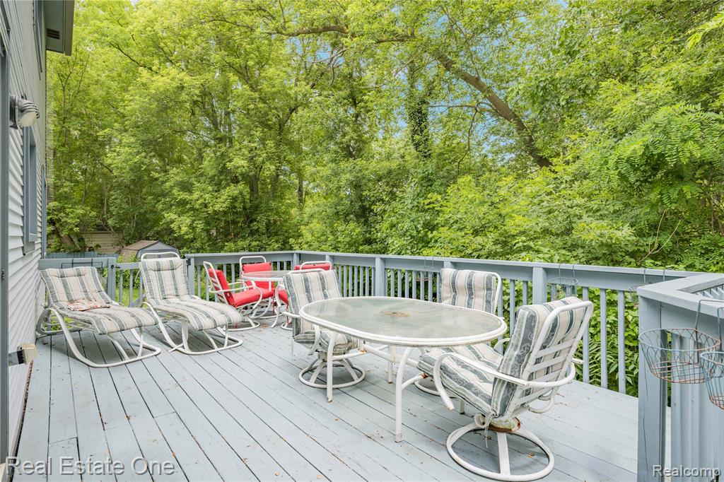 4642 Ponderosa Street, Commerce Twp, MI 48382 — Photo 40