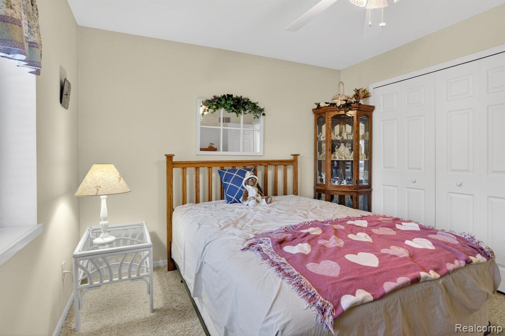 9508 Pine Needle Trail, Flushing, MI 48433 — Photo 18