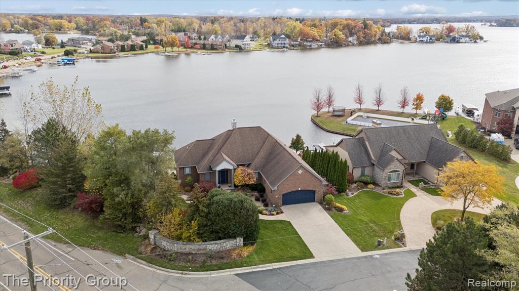 11467 Bay Shore Drive, Fenton, MI, 48430