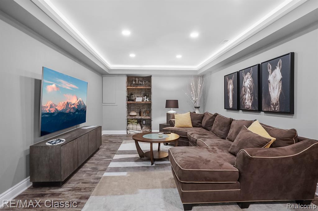 50757 CALVERT ISLE Drive, Novi, MI — Photo 55