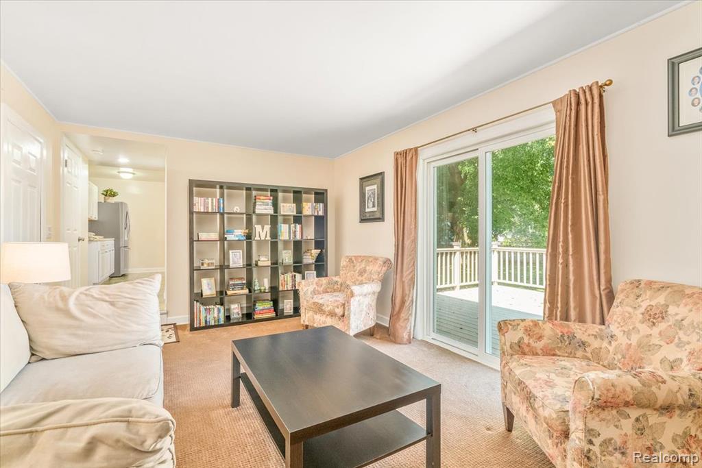 367 Pleasant Ridge Court, Saline, MI 48176 — Photo 33