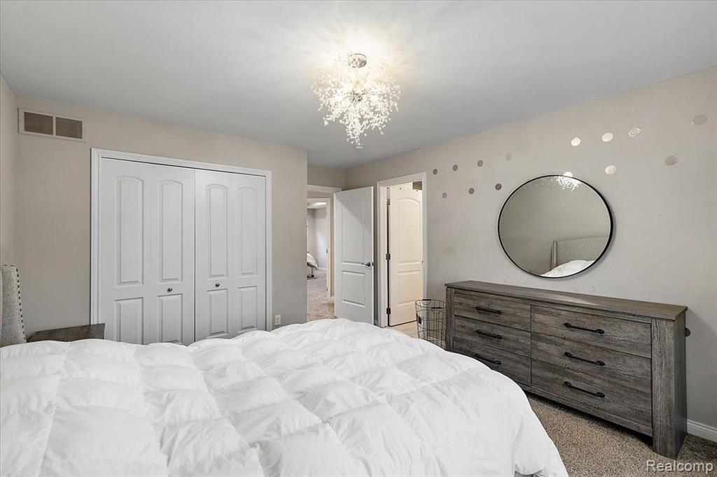 3973 LISA MARIE Drive, Sterling Heights, MI 48314 — Photo 41