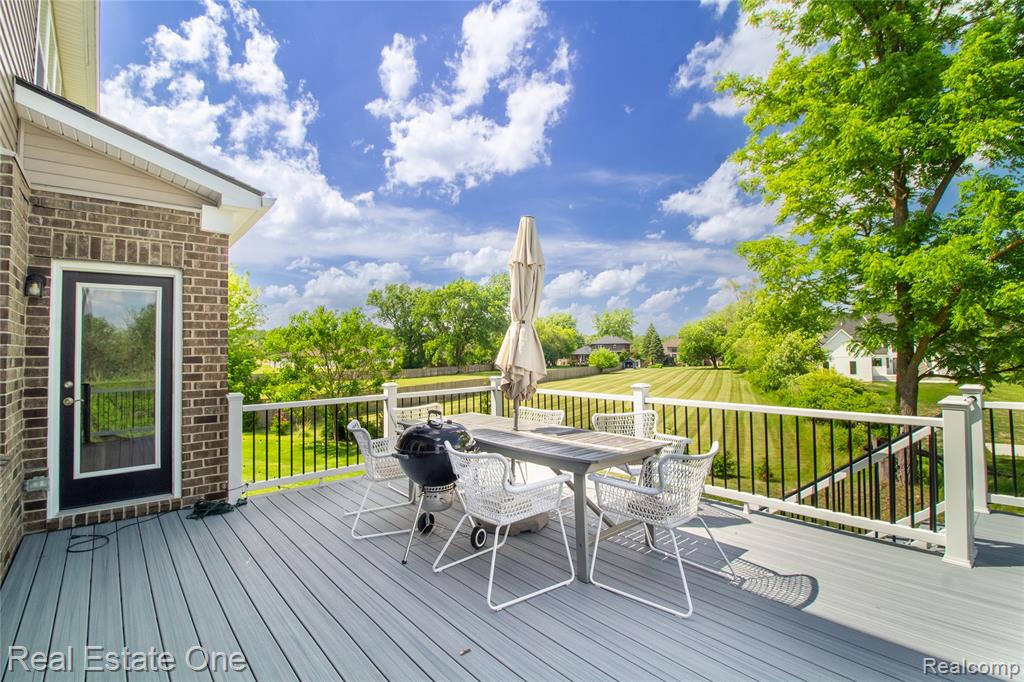 45204 Preserve Court, Novi, MI — Photo 40
