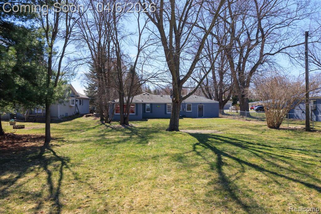 8283 Russell Street, Shelby Twp, MI 48317 — Photo 31