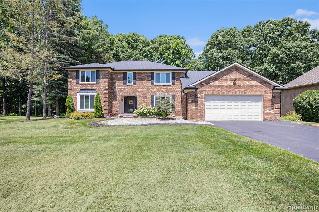 6644 Deer Ridge Drive, Clarkston, MI 48348 — front exterior