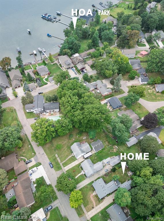 4196 Grayton Drive, Waterford, MI 48328 — Photo 34